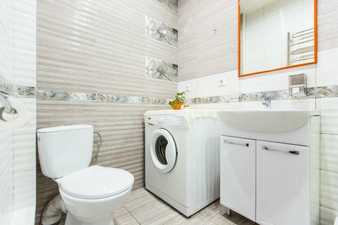 Modern 2Br Apartment In Central Lviv Bagian luar foto